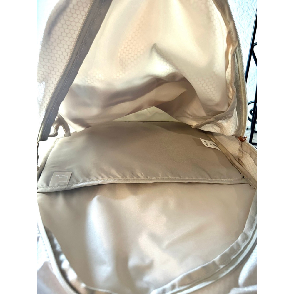 NWT Reebok Women’s Adult Den Laptop backpack Pumice Stone - Picture 6 of 9